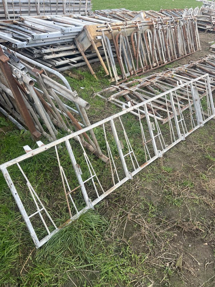 Wygrodzenia dla cielat drabina paszowa ocynk
