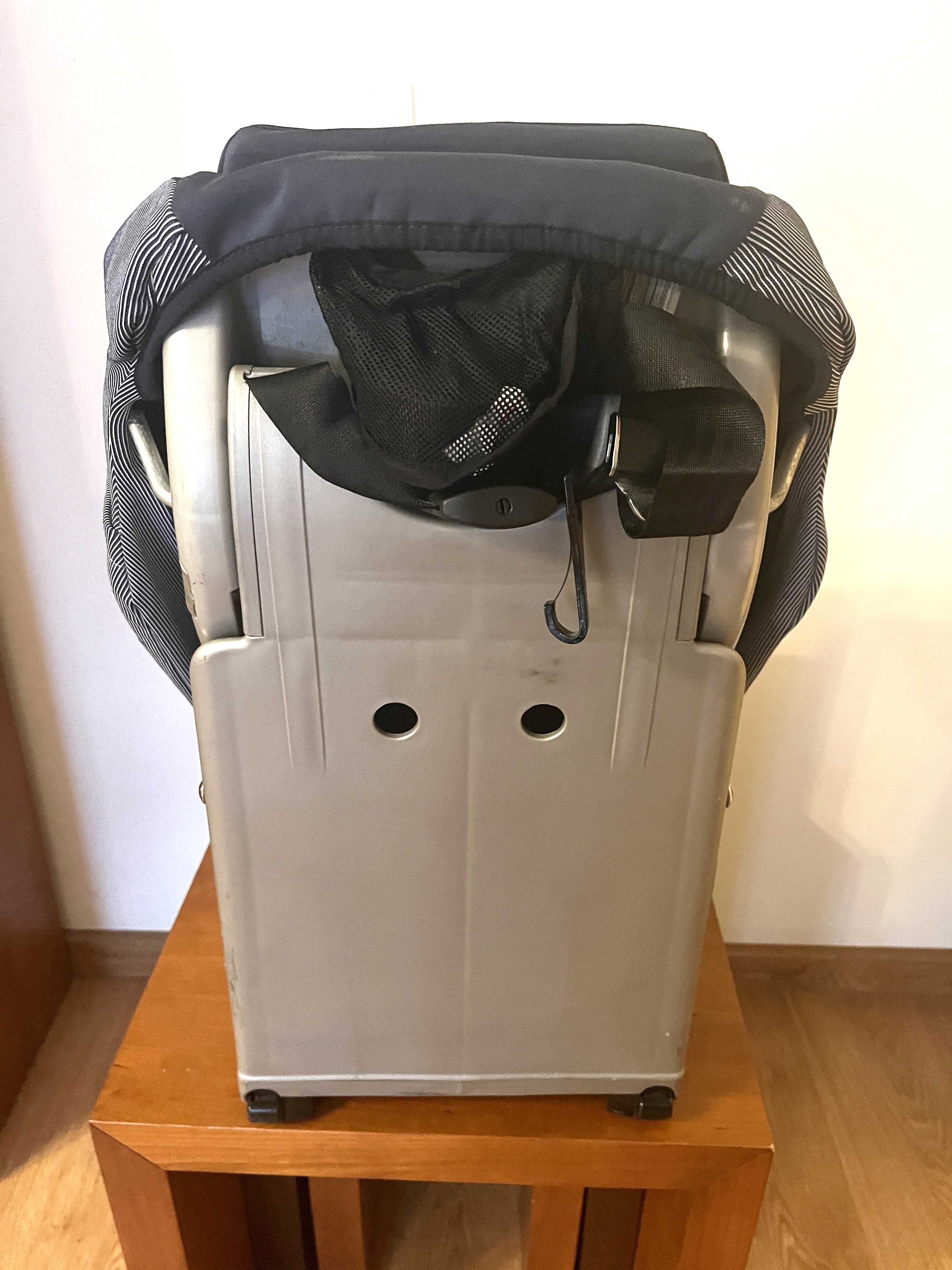 Cadeira Auto Chicco (9-18Kgs) com Isofix