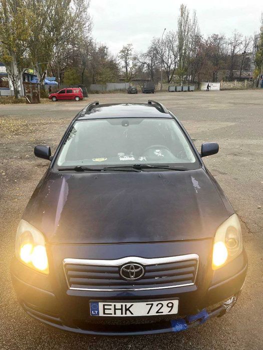 Toyota Avensis 2.0 дізель