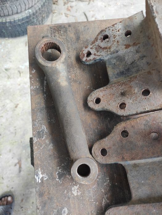 Кронштейни Газель