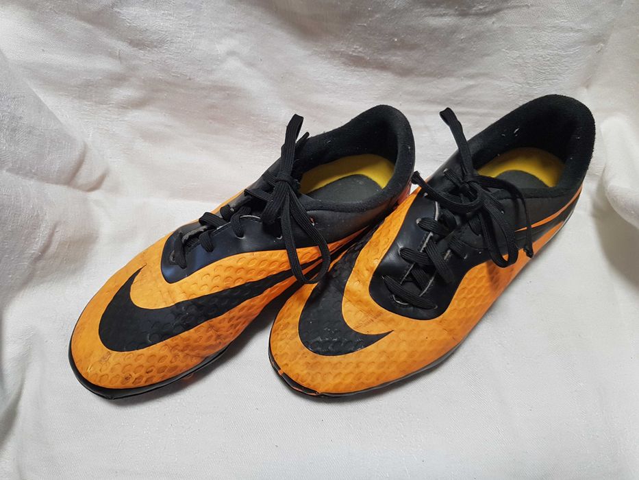 Buty piłkarskie korki lanki Nike hypervenom rozm.37,5