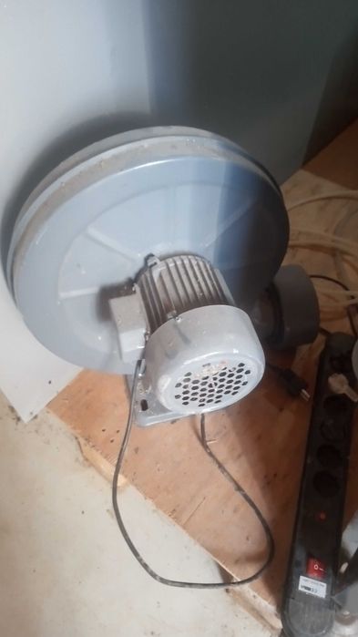 Máquina Laser C02 Gravação/Corte  130 x 90 cm