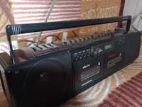 Radiomagnetofon Grundig RCR 1750 bardzo ładny stan tanio.