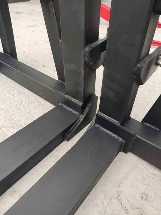 Widły do palet paleciak na tył ciągnika solidny producent Transport