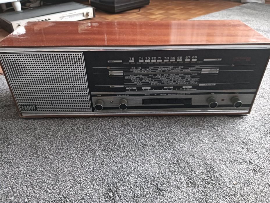 Radio Unitra Fagot DMT-310