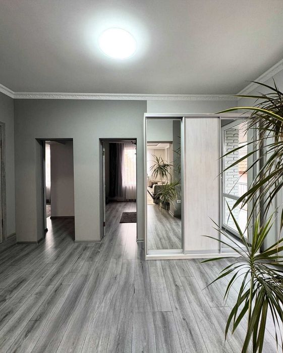 Ексклюзив від DOM-X продається будинок в центрі міста