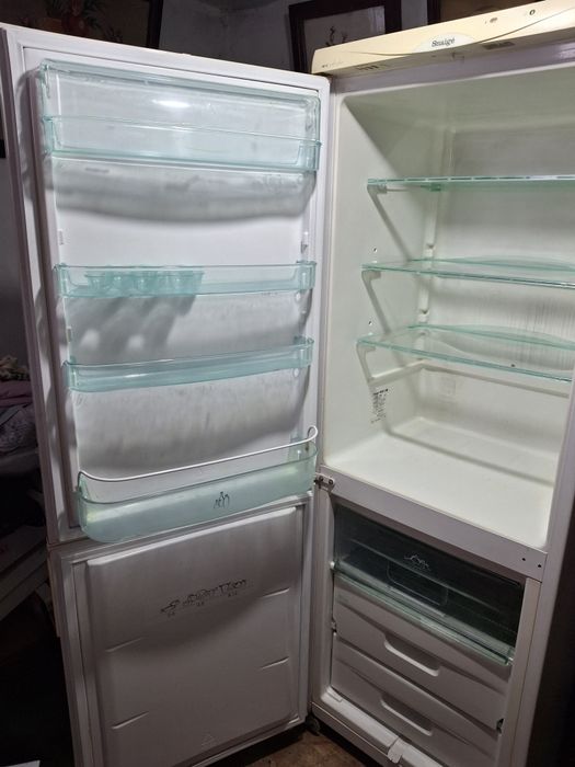 Холодильник Снайге