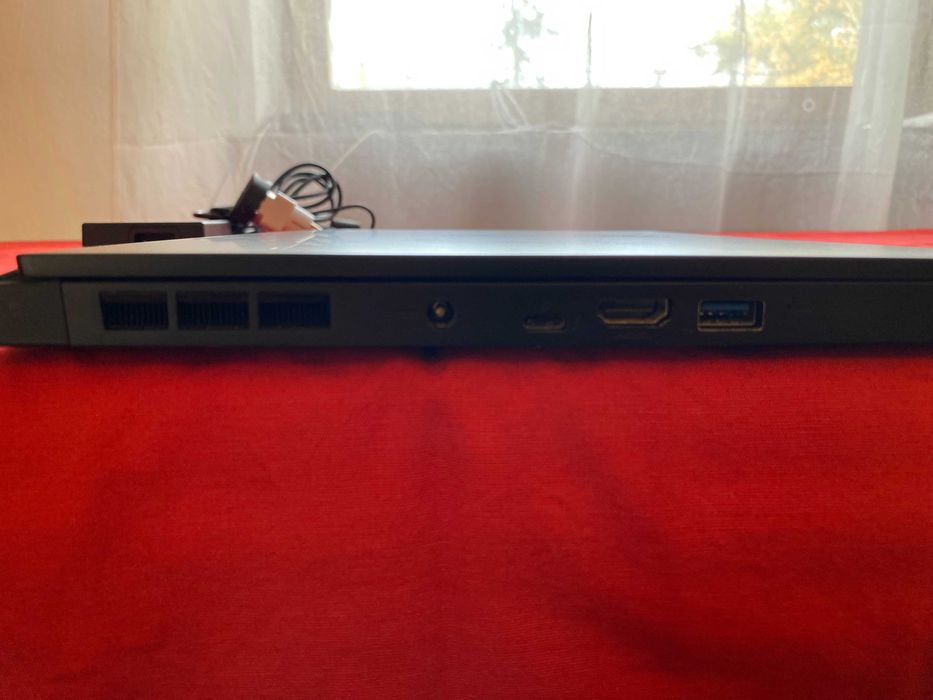 MSI GS66 10SF, i7-10750H, RTX 2070 Super Max-Q, 16/1 TB, 240 Hz