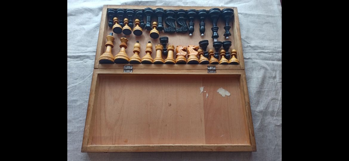Шахмати дерев'яні СССР 60х з обтяжувачами