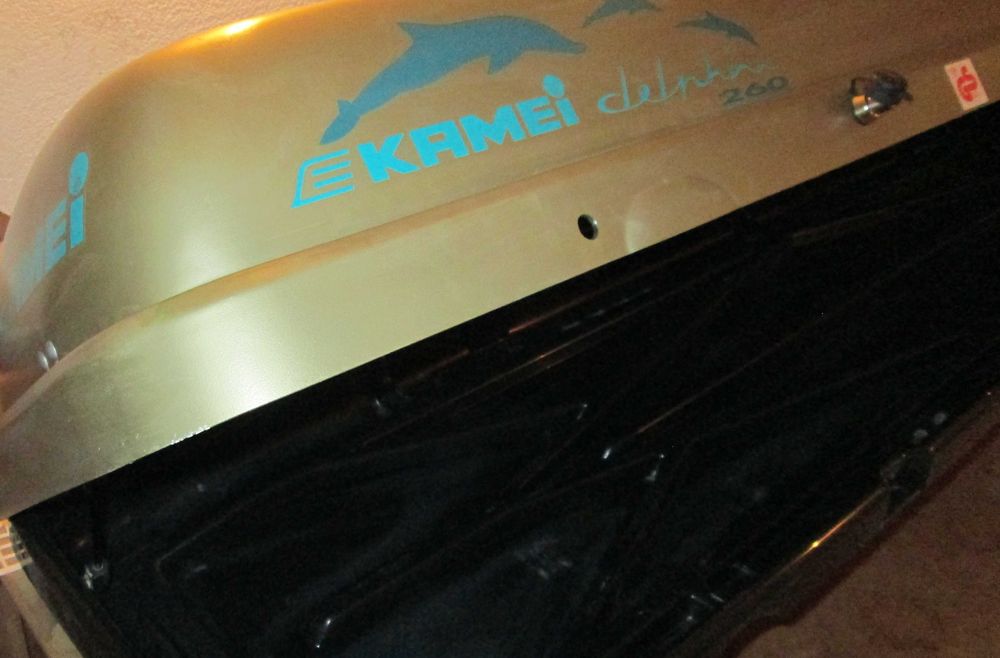 Caixa para o tejadilho do automóvel