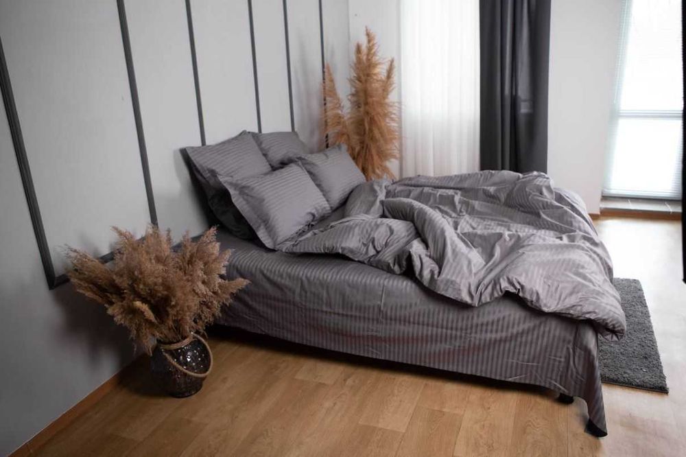 Великолепное постельное белье из страйп-сатина