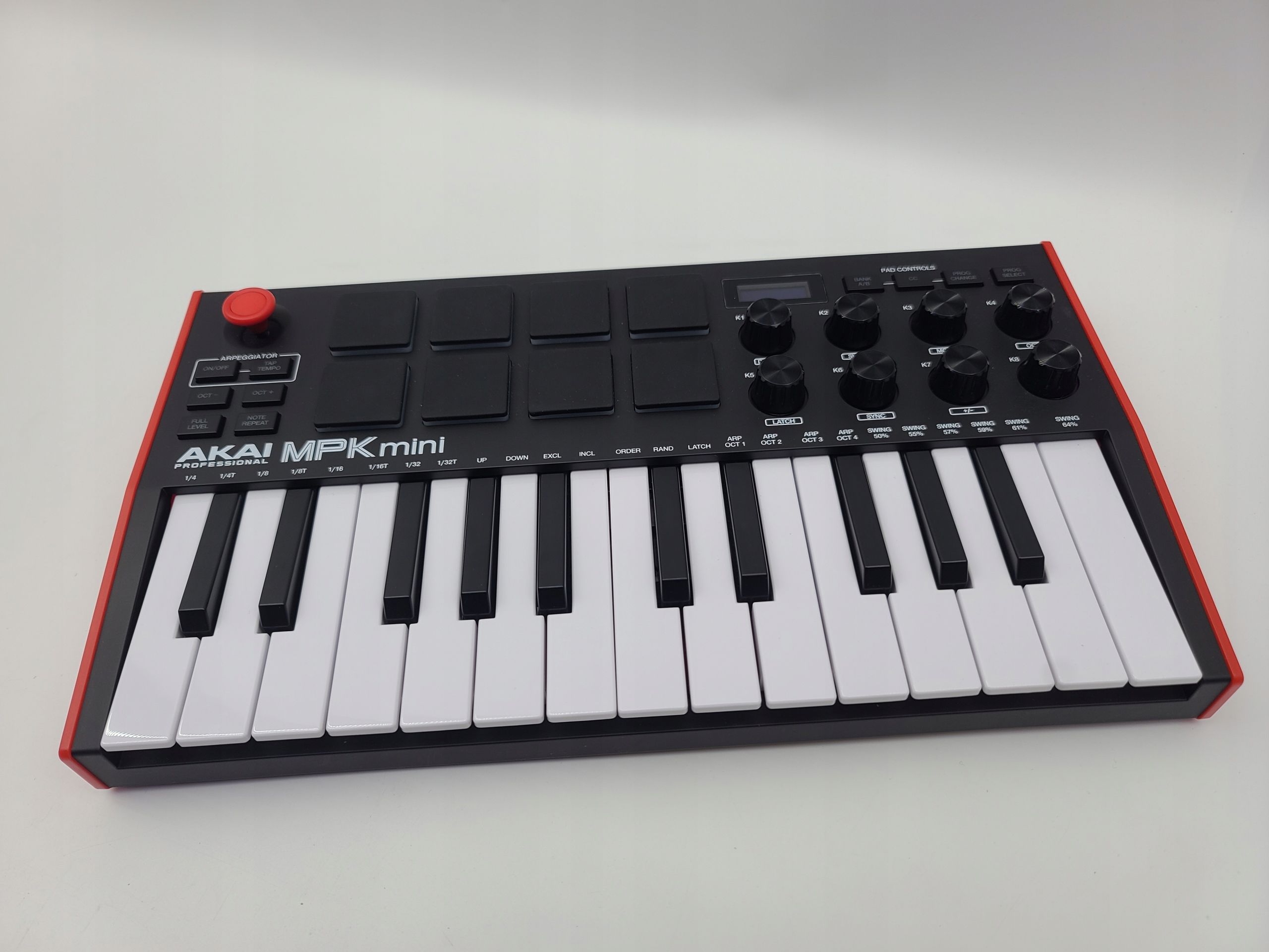 Akai MPK Mini MK3 klawiatura sterująca