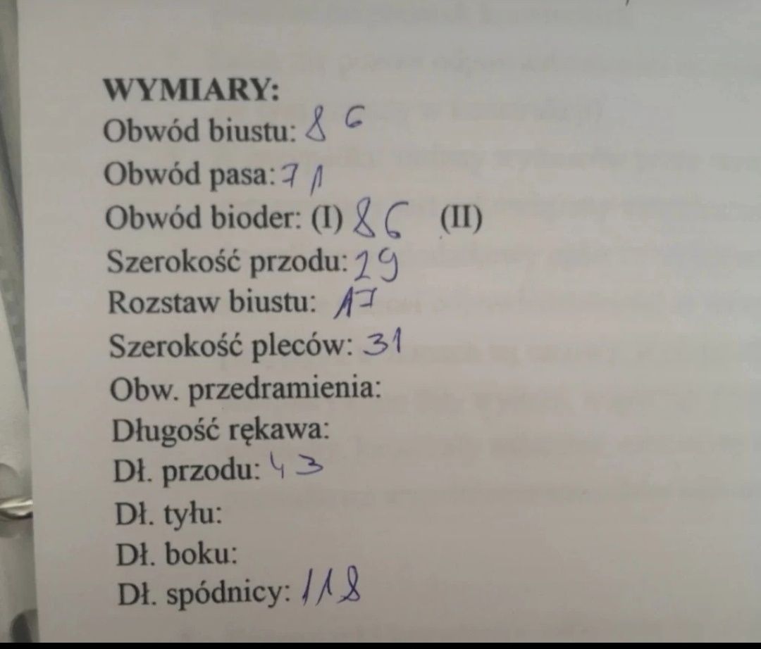 Suknia ślubna glamour odkryte plecy V, opadające ramiona rozm. S