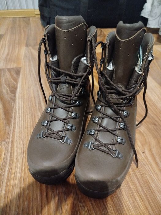 Британські нові зимові берци