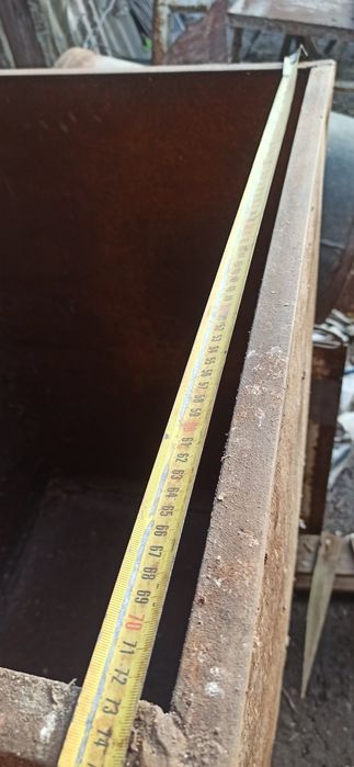 Ёмкости для хранения сыпучих и жидких материалов