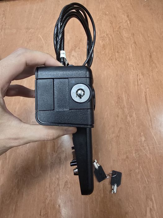 Stacja dokująca HP+zamek+linka