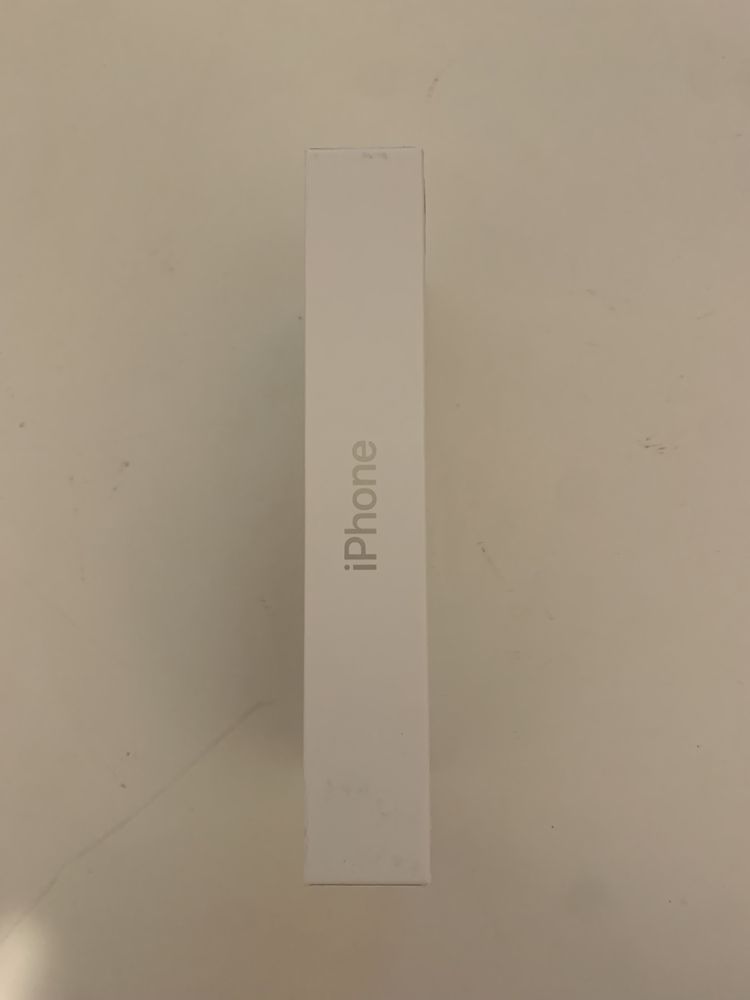 iPhone 16 Pro 256GB - Titanio Branco