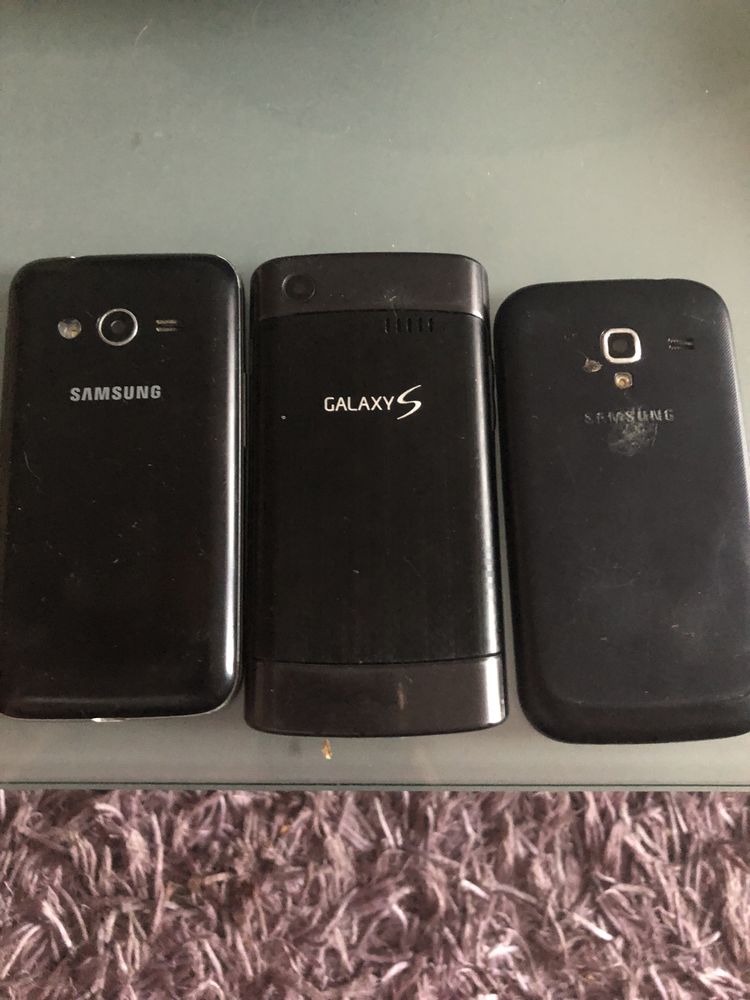 3 samsungs ( para peças)