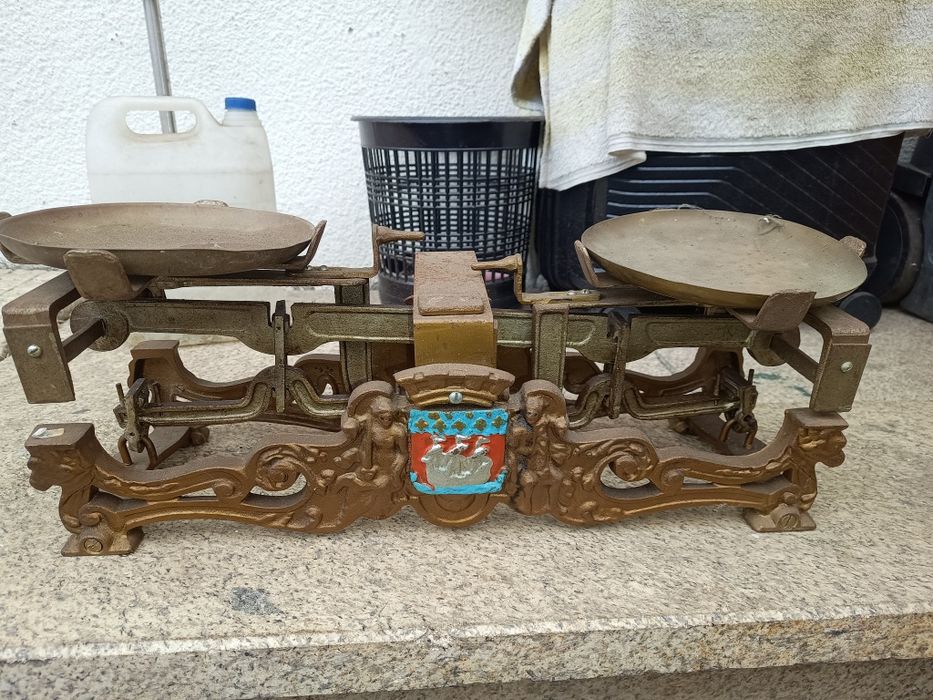 04- Conjuntos  antigos para venda