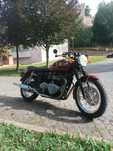 Triumph Bonneville T100 efi