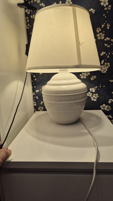 Lampka nocna Rickarum ikea