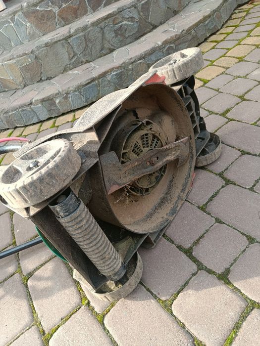 Газонокосарки BOCH