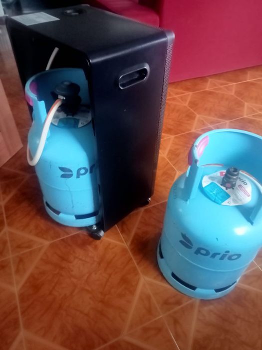 Aquecedor a Gás PRIO + 2 Botijas | Quase Novo!