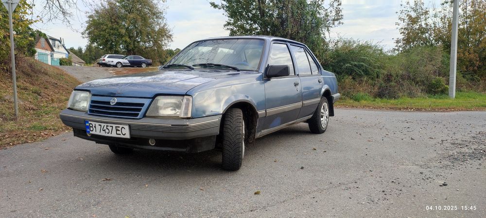 Opel ascona 1988 рік