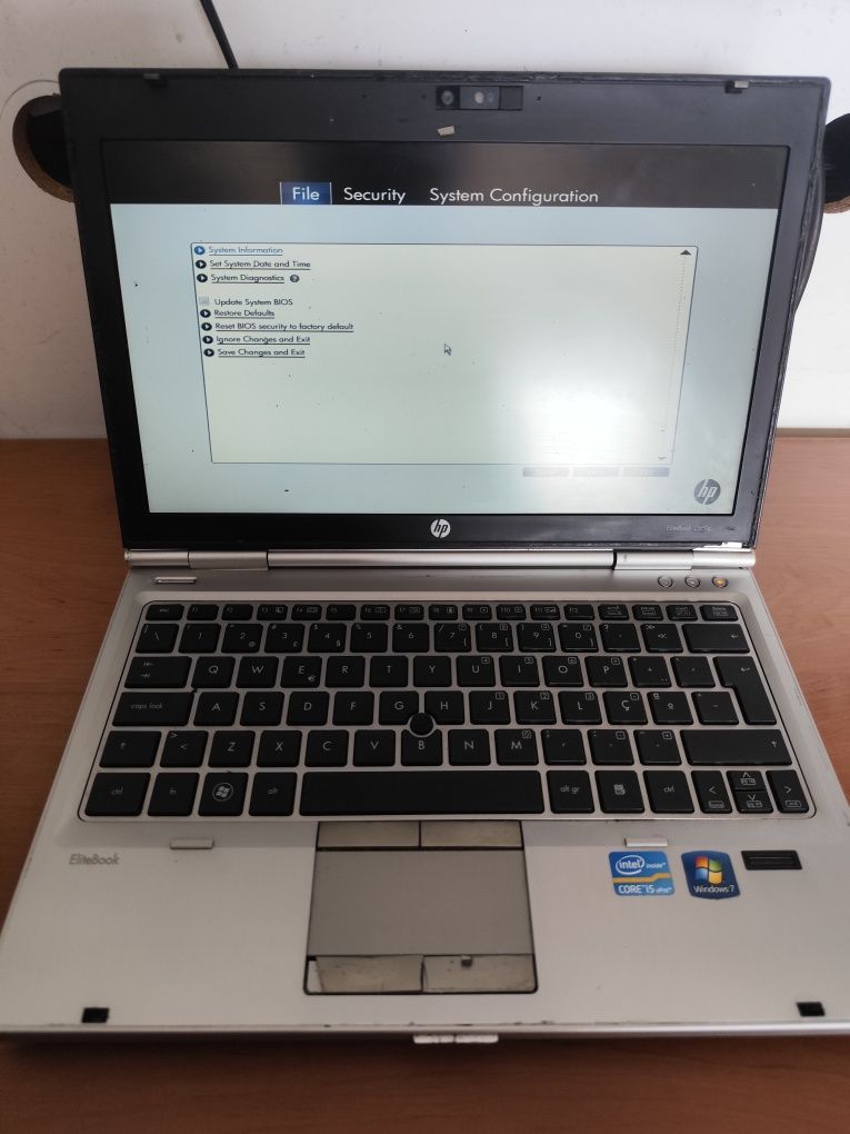 Portátil HP i5 sem disco