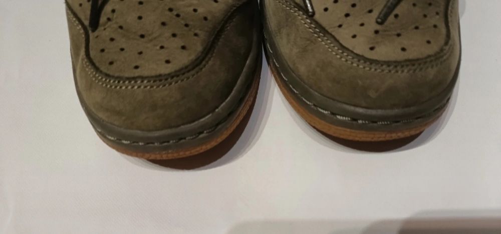 Nike adidasy  skóra zielone  oliwkowe khaki  roz EUR 40, UK 6