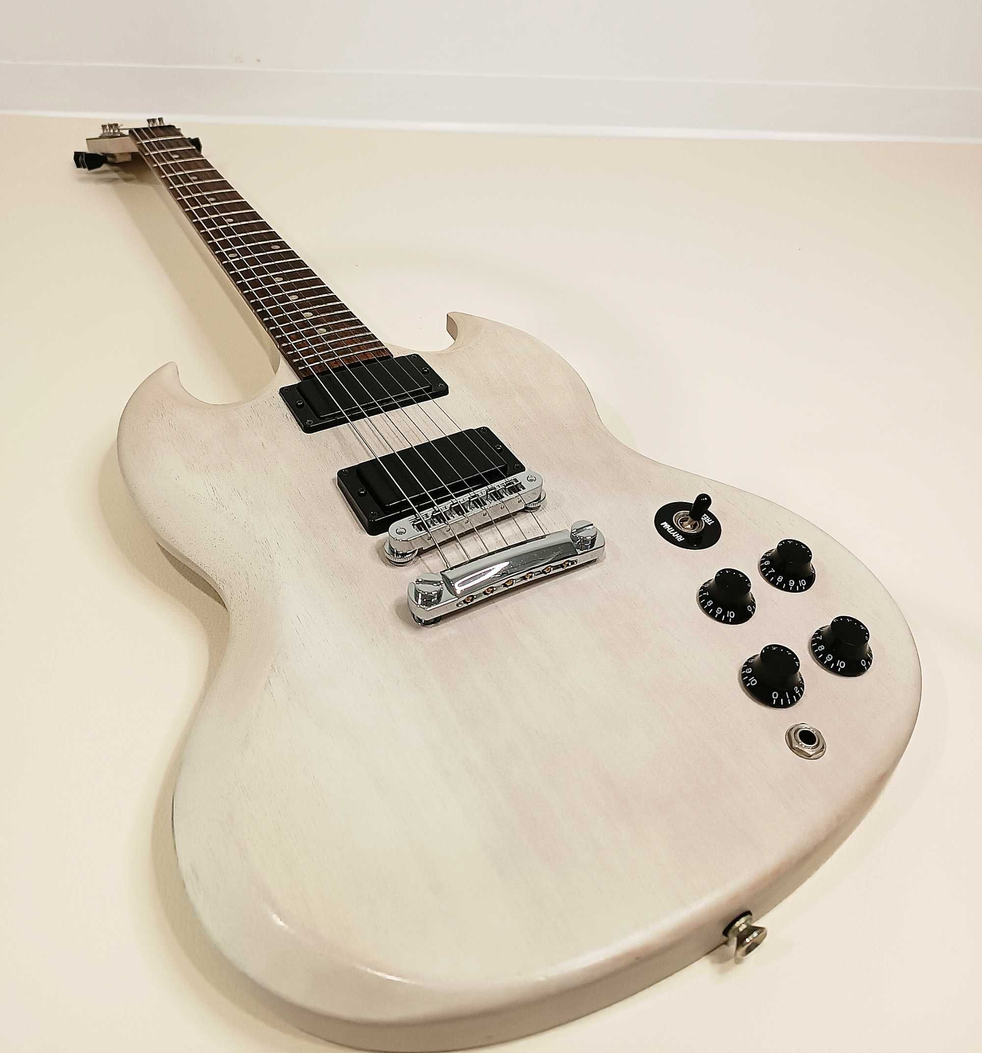 Gibson SG 2013 Trans White