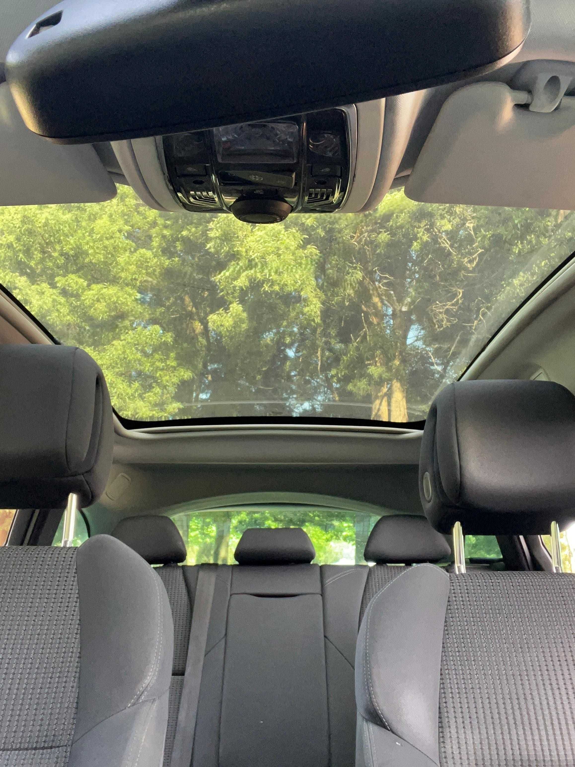 Peugeot 508 SW 1.6 e-HDi | 115cv | Automático | Teto Panorâmico