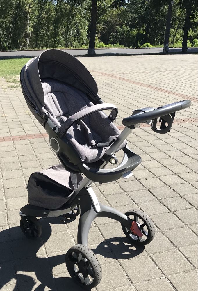 Коляска Stokke Xplory