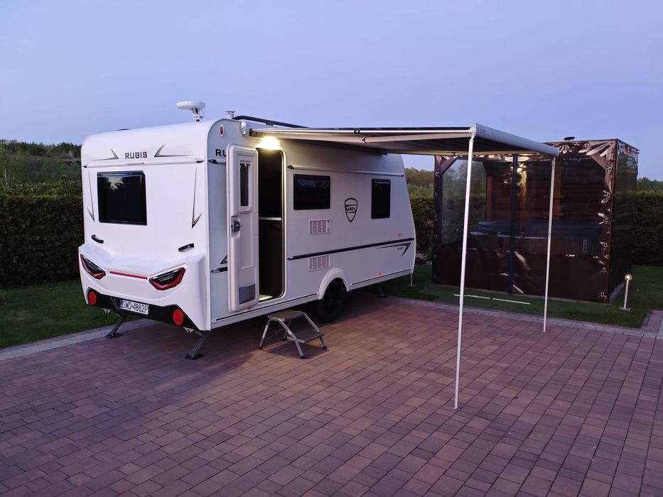 Caravelair Rubis 420  Caravelair Rubis 420, rok 2023.pierwszy właściciel stan idealny.