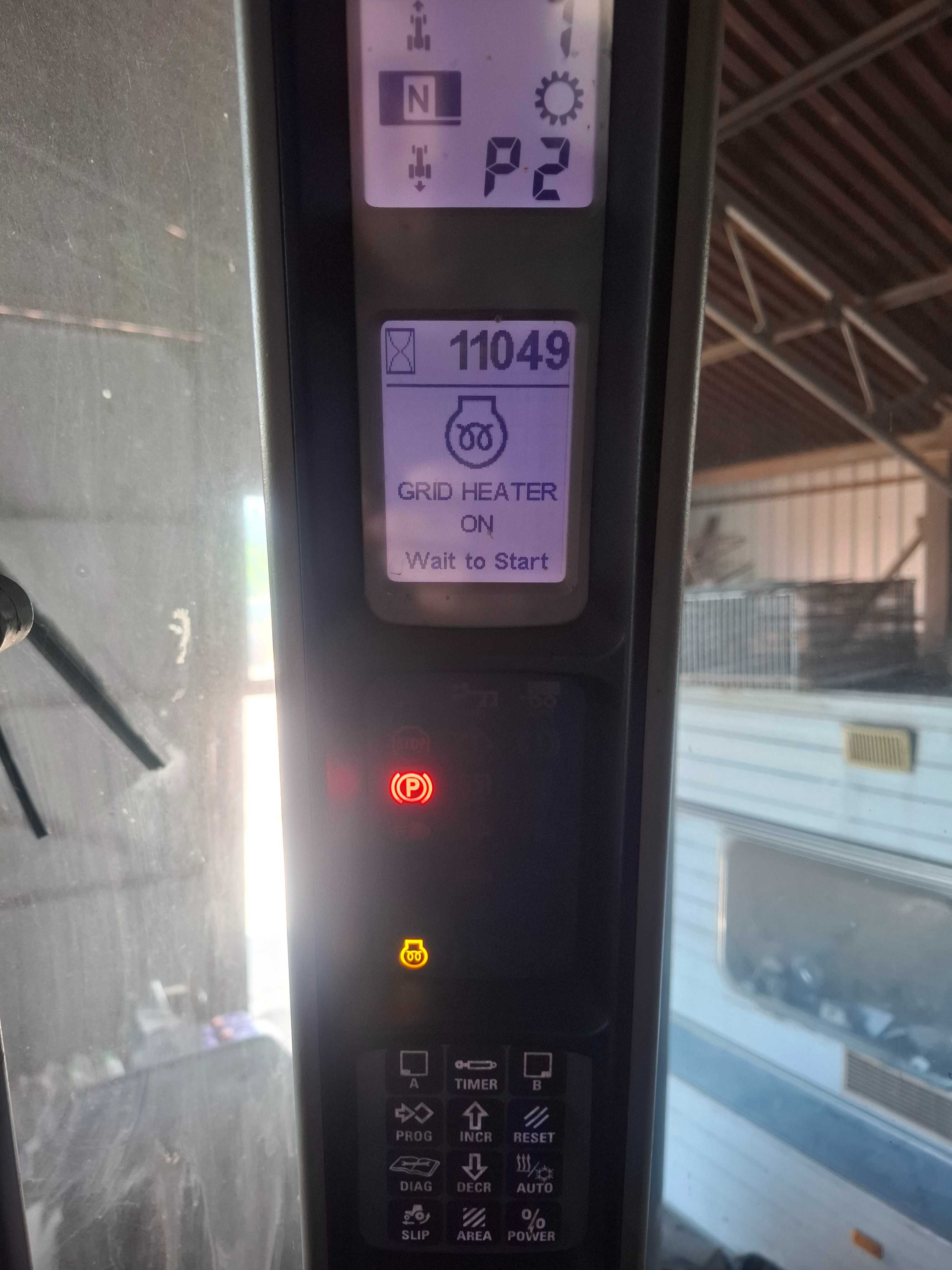 Продам трактор Нюхоланд 8040