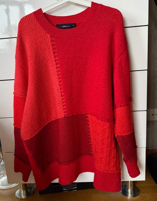Яскравий червоний оверсайз печворк светр zara вʼязаний