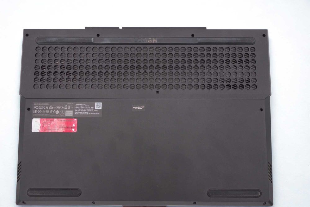 Laptop Do Gier PRO 17,3" FHD IPS MAT i5 32GB 512 NVME 1TB HDD GW FV
