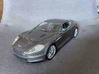 Aston Martin DBS ertl 1/18