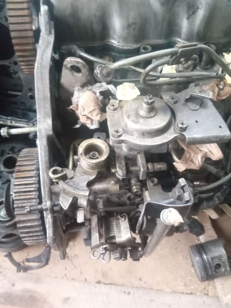 Motor imcompleto Hyundai h no1 para desocupar