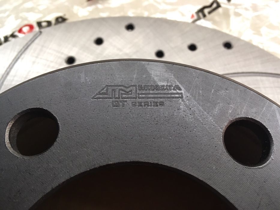 Тормозные диски MIKODA (насечки+перфорация) для BMW и других иномарок