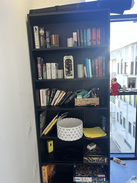 Estante Billy Preta Ikea