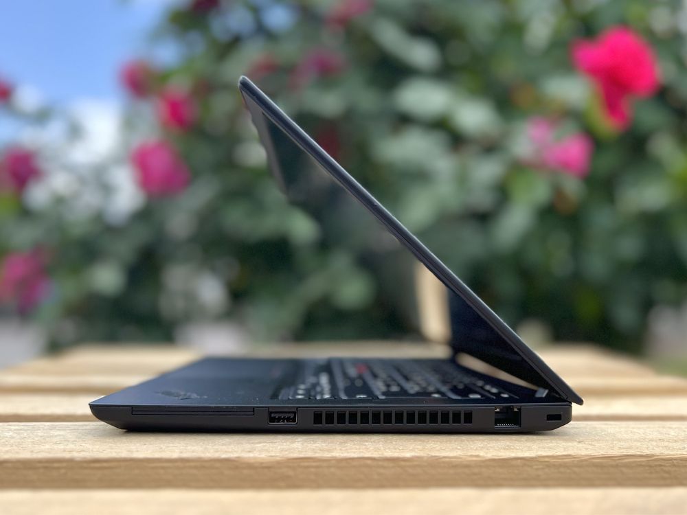 Ноутбук Lenovo Thinkpad T14 G1/i5-10310U/16GB+SSD 512GB/14"FHD/4 ядра