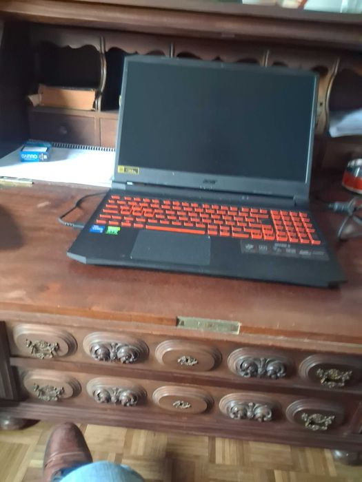 Vendo Portátil Gaming Acer Nitro 5 AN515-57-7
