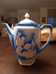 Cafeteira  em loiça azul e branca