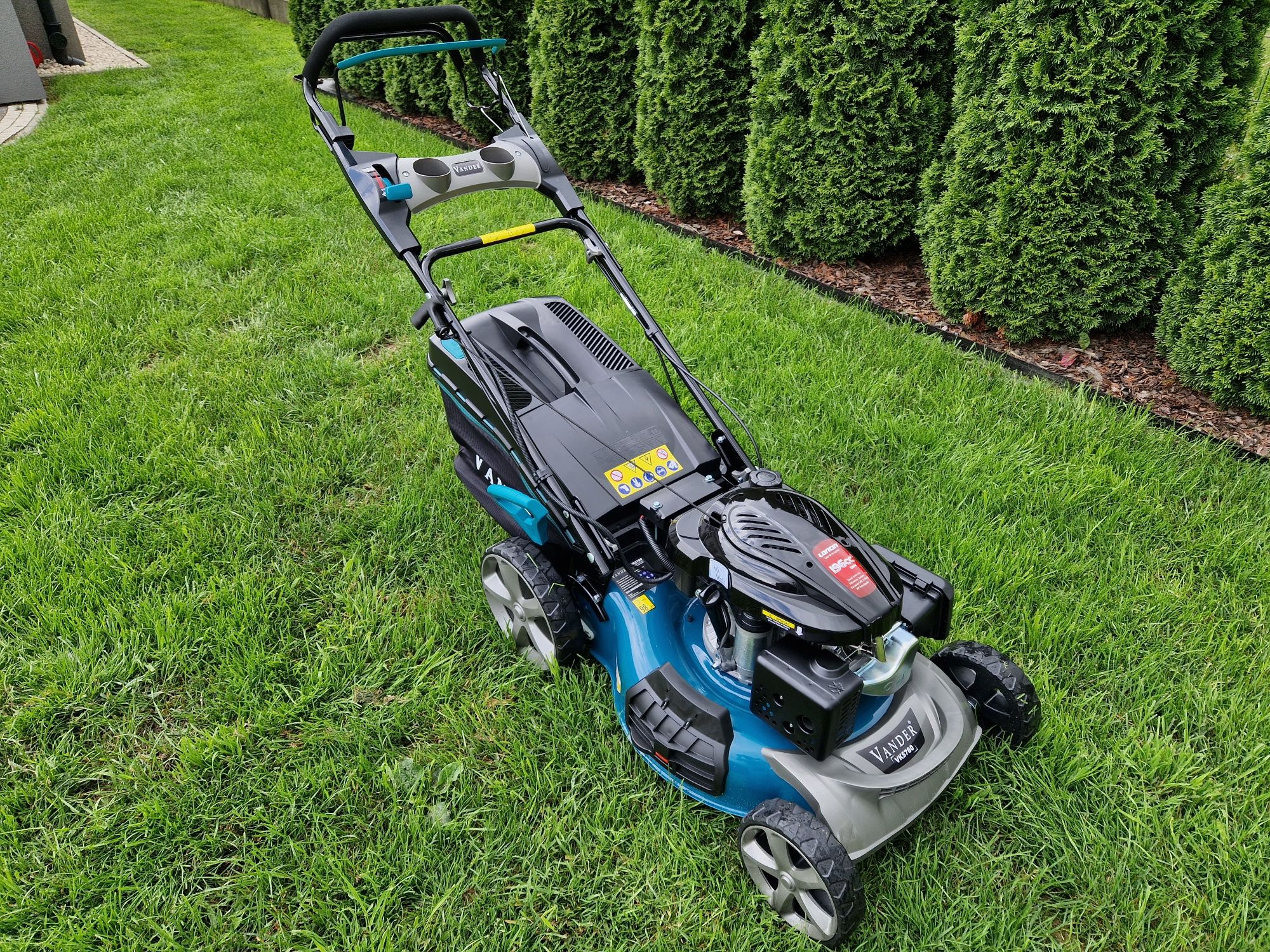 Kosiarka spalinowa z Napędem i Rozrusznikiem 6,5KM Loncin 51CM VANDER