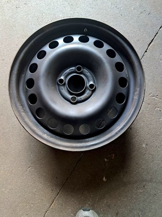 Felgi stalowe 4x100 r15
