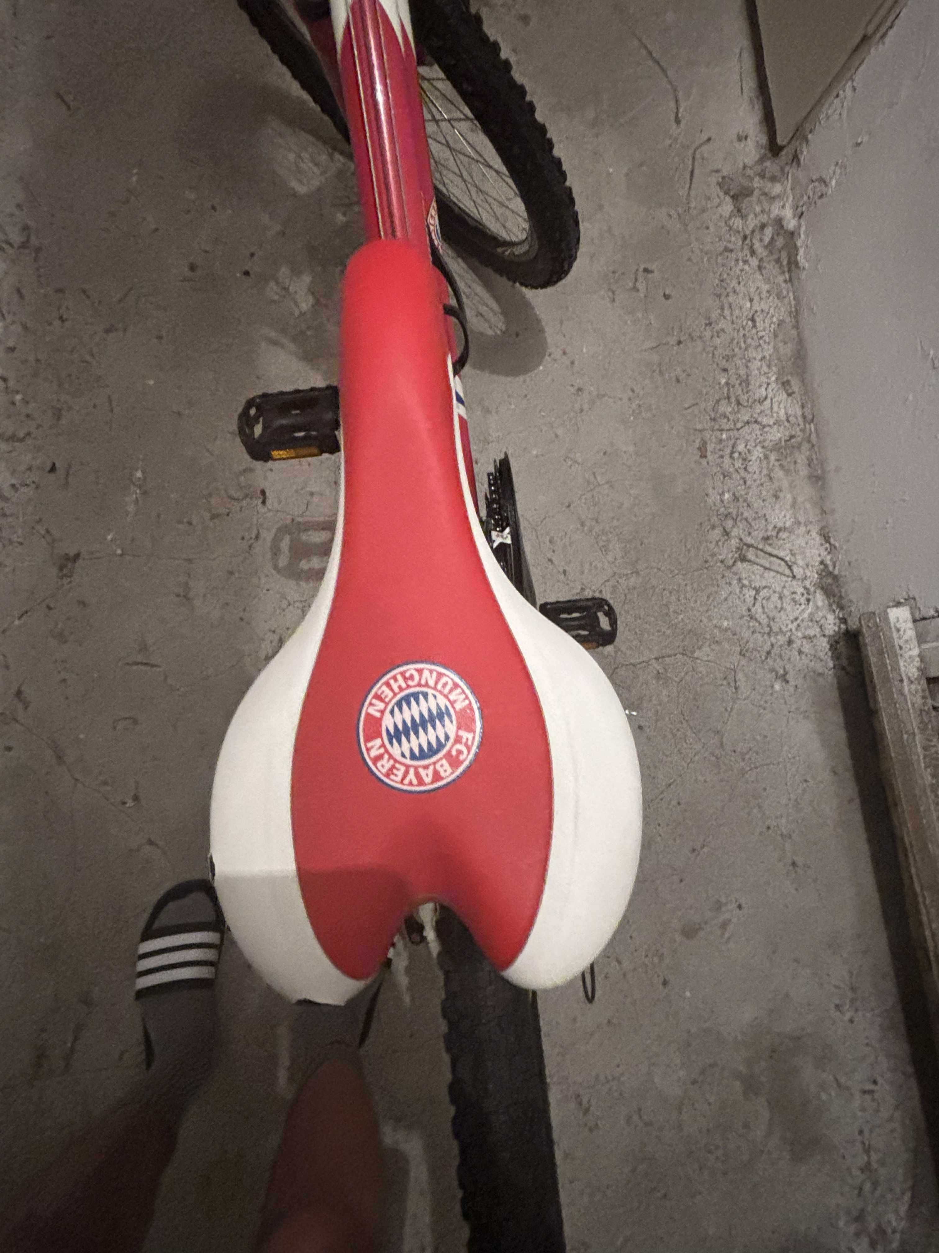 Rower  dziecięcy Bayern Monachium koła 26