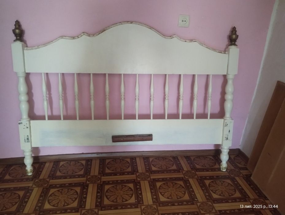 Узголів'я. Спинка для ліжка