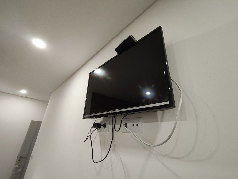 Televisao 32" - Schöntech