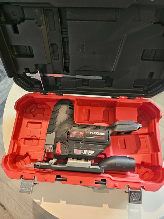 Wyrzynarka Parkside Performance